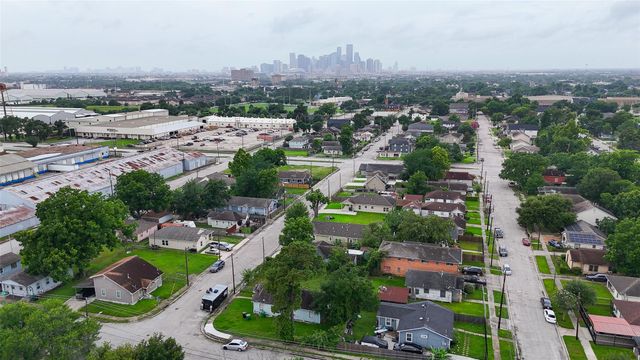 5537 Margarita Street, Houston, TX 77020