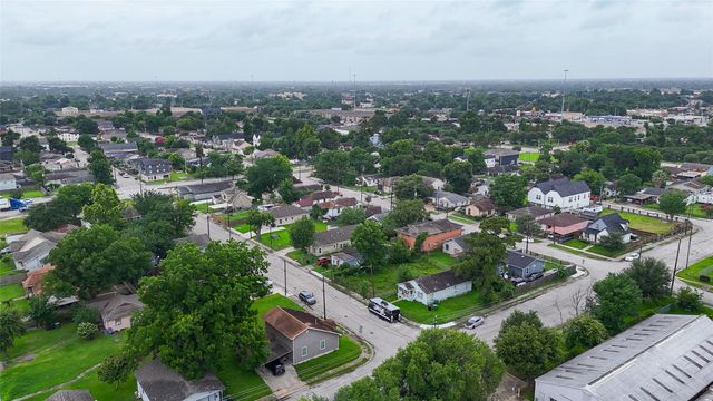 5537 Margarita Street, Houston, TX 77020