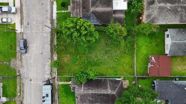 5537 Margarita Street, Houston, TX 77020