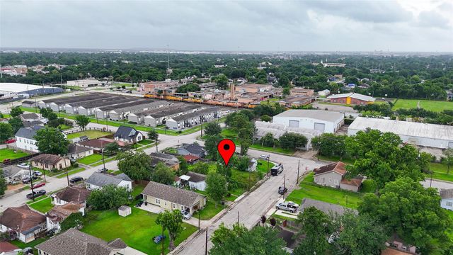 5537 Margarita Street, Houston, TX 77020
