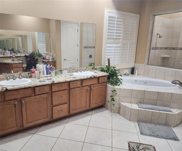 2656 WYNDSOR OAKS WAY, Winter Haven, FL 33884