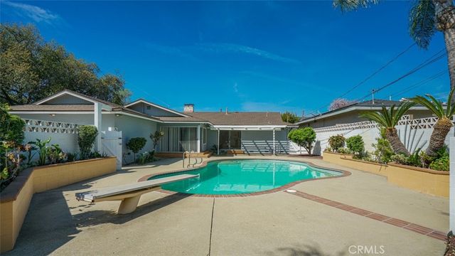 1904 Belmar, Upland, CA 91784