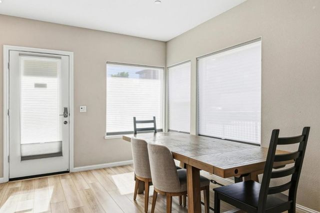 220 Waters Park Circle 101, San Mateo, CA 94403