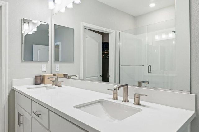 220 Waters Park Circle 101, San Mateo, CA 94403