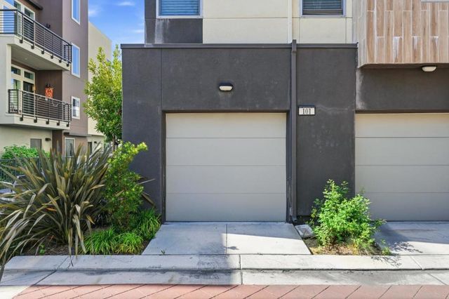 220 Waters Park Circle 101, San Mateo, CA 94403