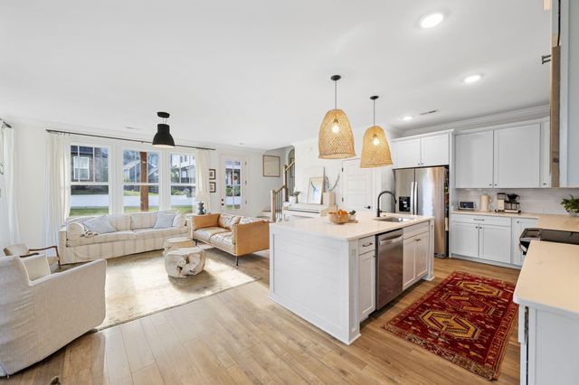 1548 Bourbon Way, Chattanooga, TN 37421