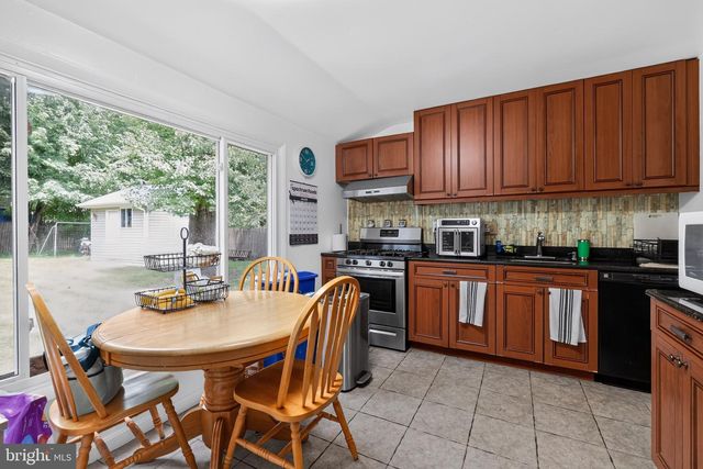 13620 GRENOBLE DR, Rockville, MD 20853