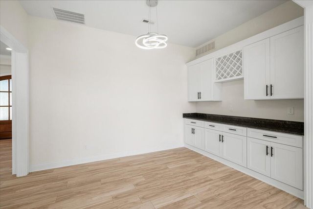 417 Weston Park, Lexington, KY 40515