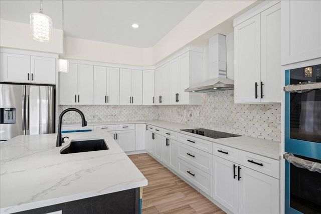 417 Weston Park, Lexington, KY 40515