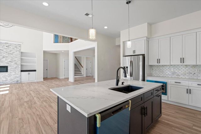 417 Weston Park, Lexington, KY 40515