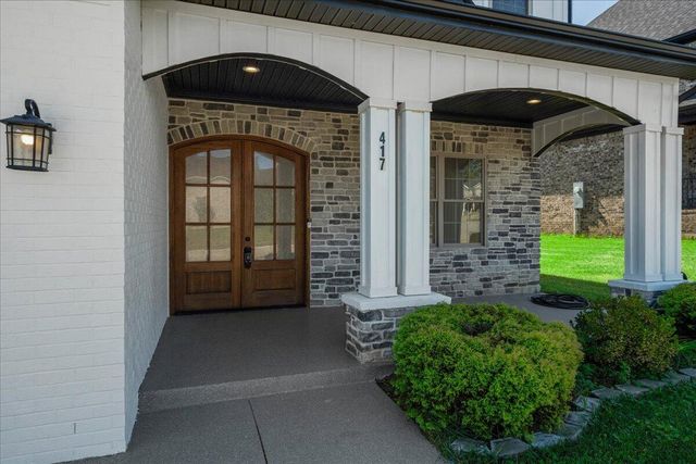 417 Weston Park, Lexington, KY 40515