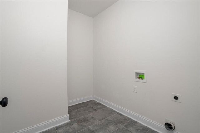 417 Weston Park, Lexington, KY 40515