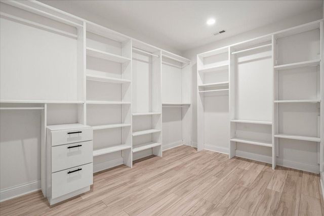 417 Weston Park, Lexington, KY 40515