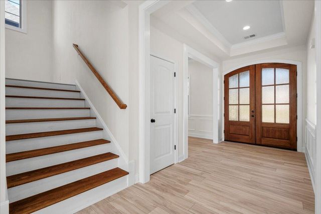 417 Weston Park, Lexington, KY 40515