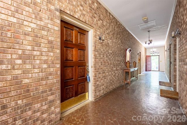 7226 Quail Meadow Lane, Charlotte, NC 28210