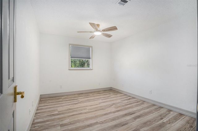 403 E CAROLINA AVENUE, Plant City, FL 33563