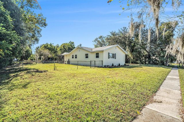 403 E CAROLINA AVENUE, Plant City, FL 33563