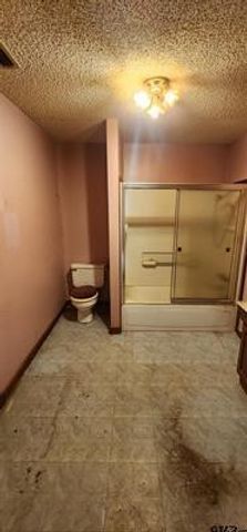 205 Hollywood Street, Arp, TX 75750