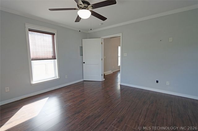 25437 E 690 Road, Wagoner, OK 74467