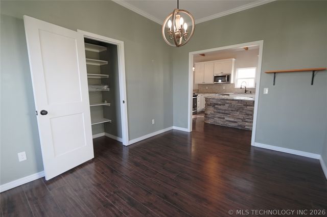 25437 E 690 Road, Wagoner, OK 74467