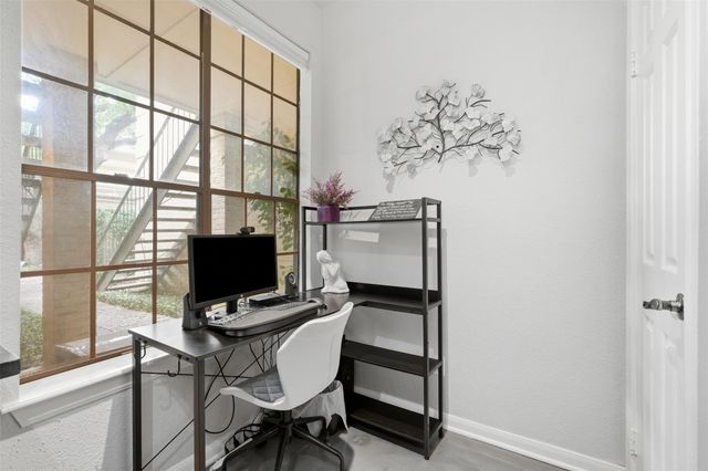 2700 Revere Street 121, Houston, TX 77098