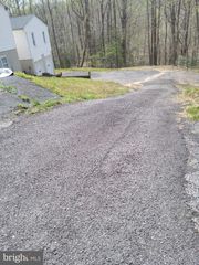870 PLANTERS WHARF RD, Lusby, MD 20657