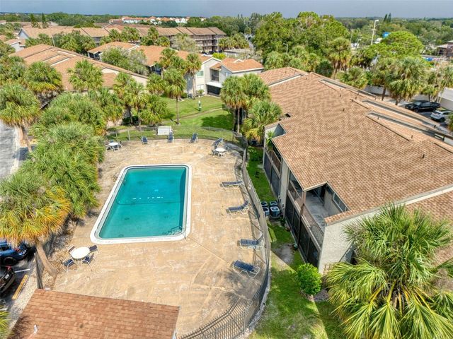 6334 NEWTOWN CIRCLE 34B4, Tampa, FL 33615