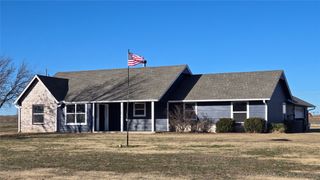 8905 E Hampton Road, Claremore, OK 74019