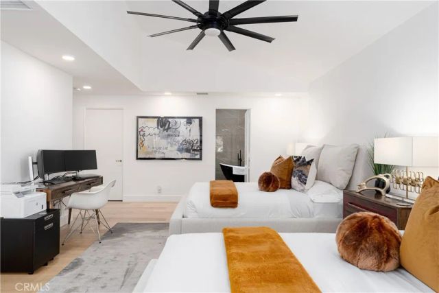 228 W Kavenish Drive West, Rancho Mirage, CA 92270