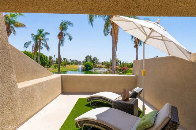 228 W Kavenish Drive West, Rancho Mirage, CA 92270