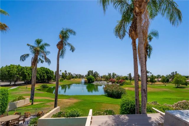 228 W Kavenish Drive West, Rancho Mirage, CA 92270