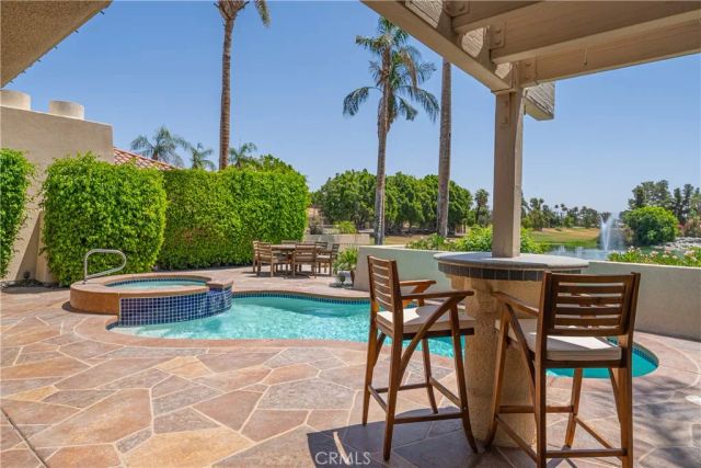 228 W Kavenish Drive West, Rancho Mirage, CA 92270
