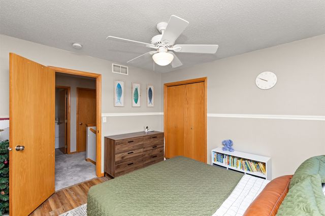 1505 SE Delaware Avenue 2, Ankeny, IA 50021