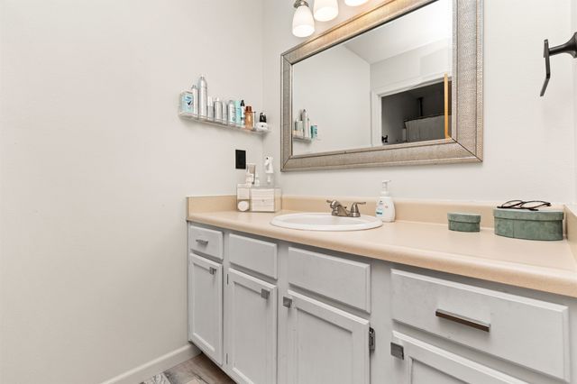 1505 SE Delaware Avenue 2, Ankeny, IA 50021