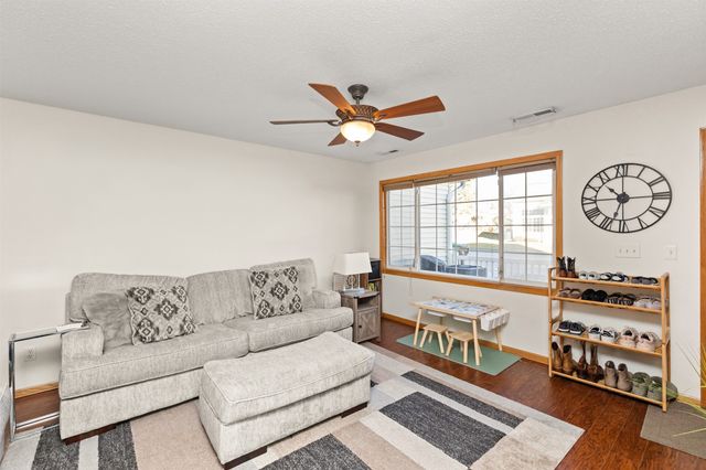 1505 SE Delaware Avenue 2, Ankeny, IA 50021