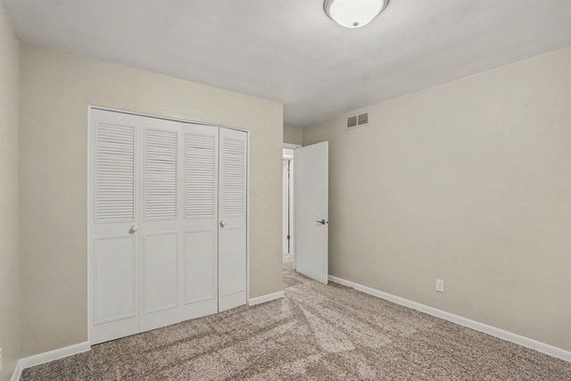 6083 Woodlea Drive, Kalamazoo, MI 49048