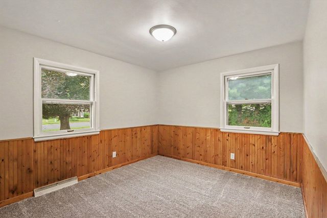 6083 Woodlea Drive, Kalamazoo, MI 49048