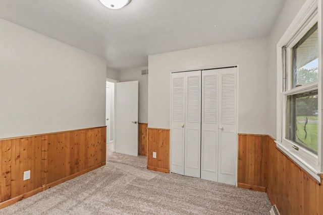 6083 Woodlea Drive, Kalamazoo, MI 49048
