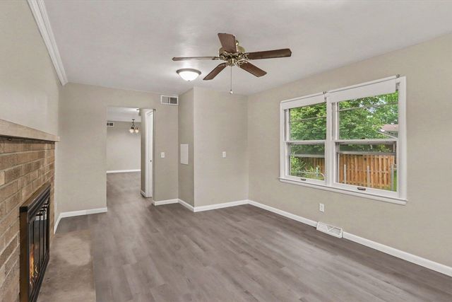 6083 Woodlea Drive, Kalamazoo, MI 49048