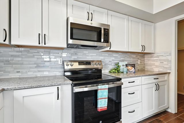 4413 ROXBURY Avenue NE, Albuquerque, NM 87111