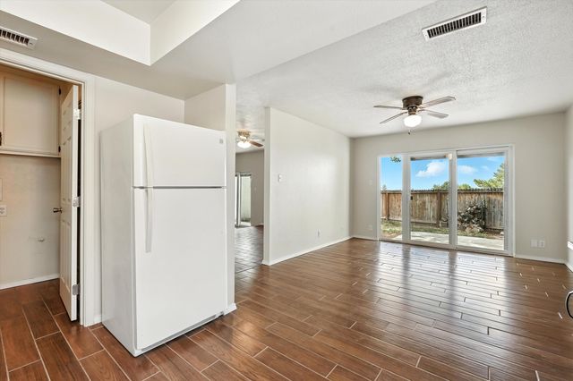 4413 ROXBURY Avenue NE, Albuquerque, NM 87111