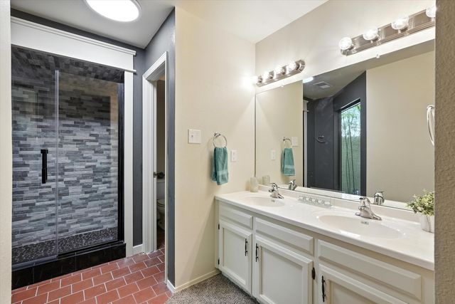 4413 ROXBURY Avenue NE, Albuquerque, NM 87111