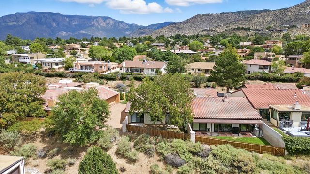 4413 ROXBURY Avenue NE, Albuquerque, NM 87111