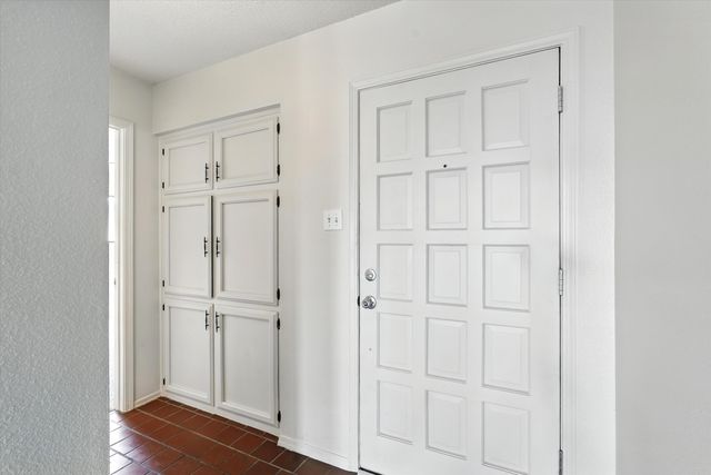 4413 ROXBURY Avenue NE, Albuquerque, NM 87111