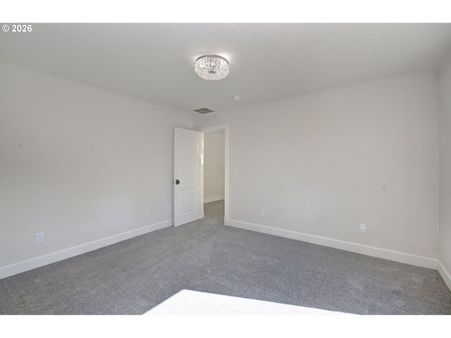 130 UPLAND Dr, Woodland, WA 98674