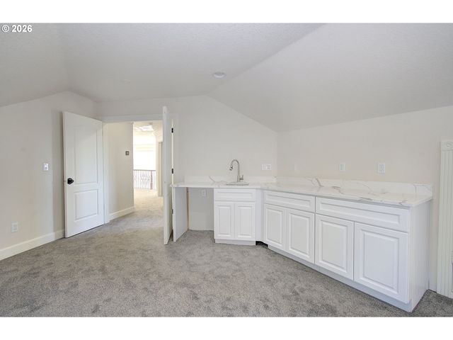 130 UPLAND Dr, Woodland, WA 98674