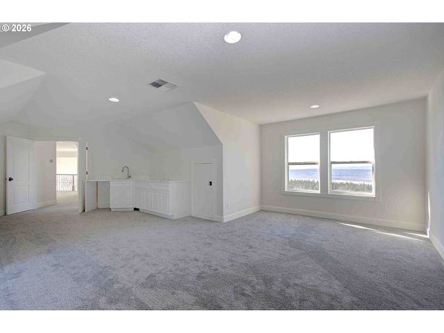 130 UPLAND Dr, Woodland, WA 98674