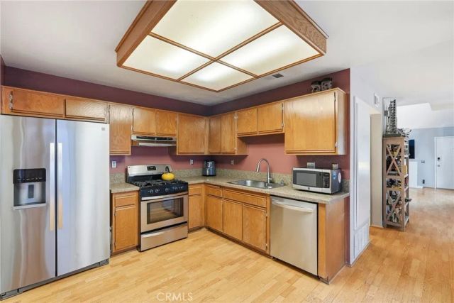 406 Via Colinas, Thousand Oaks, CA 91362