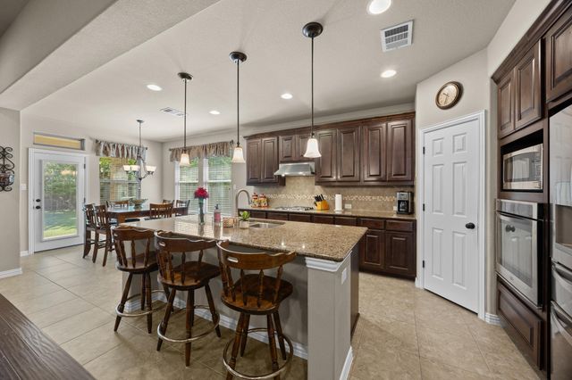 2520 Thunder Horse, Leander, TX 78641