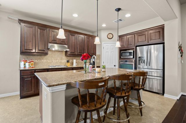 2520 Thunder Horse, Leander, TX 78641